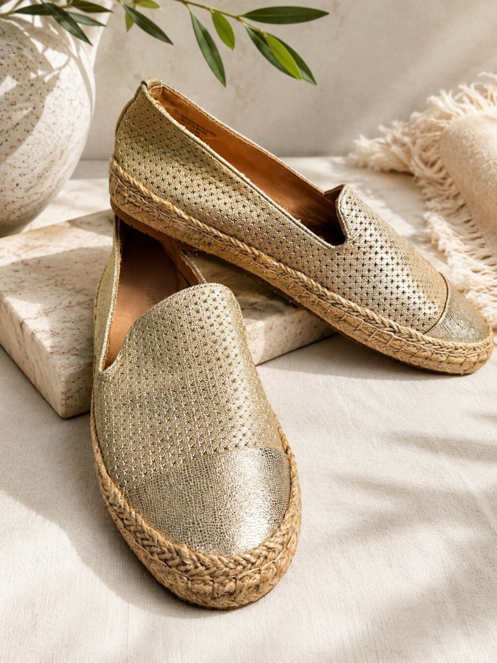 CHARTER CLUB Gold Slip On Flats Sz 10.5 Women's Jonii Espadrille Platform Shoes